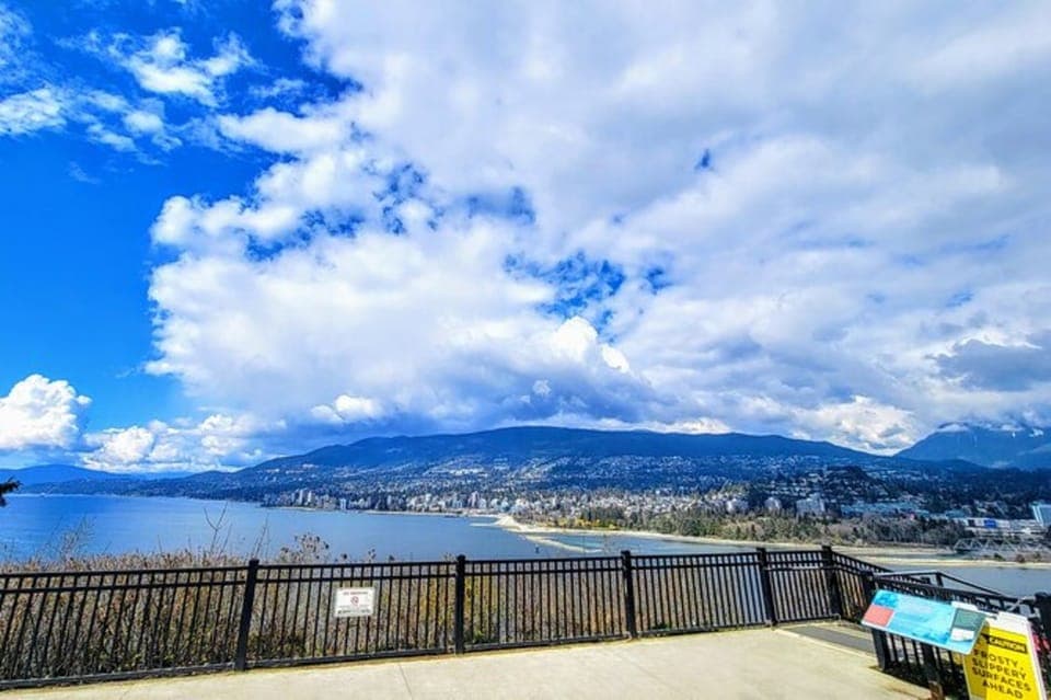 2-Hour Private City Tour Gallery Image 2