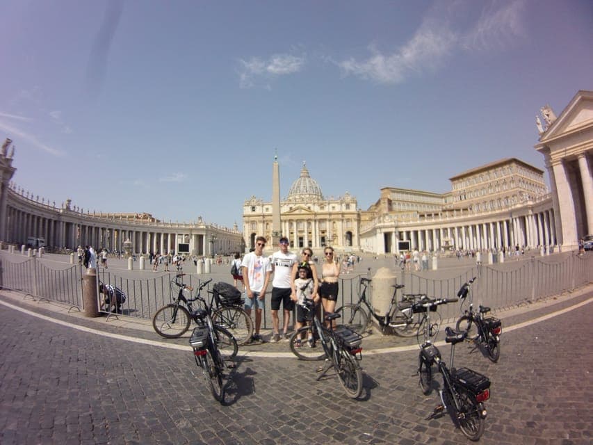 E-Bicycle Tour Gallery Image 4