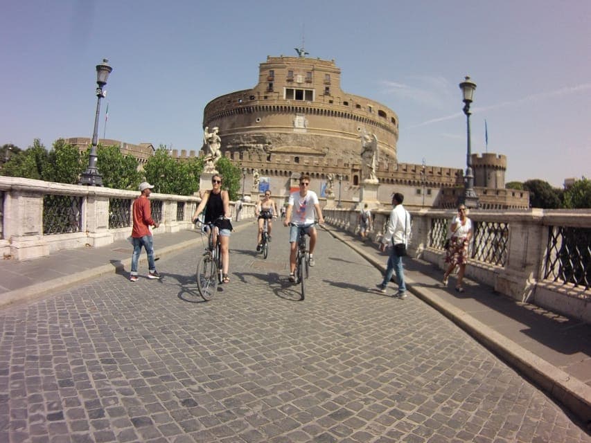 E-Bicycle Tour Gallery Image 3