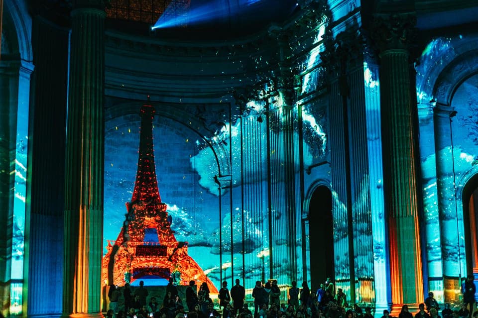 Aura Invalides Immersive Experience Entry Ticket Gallery Image 1