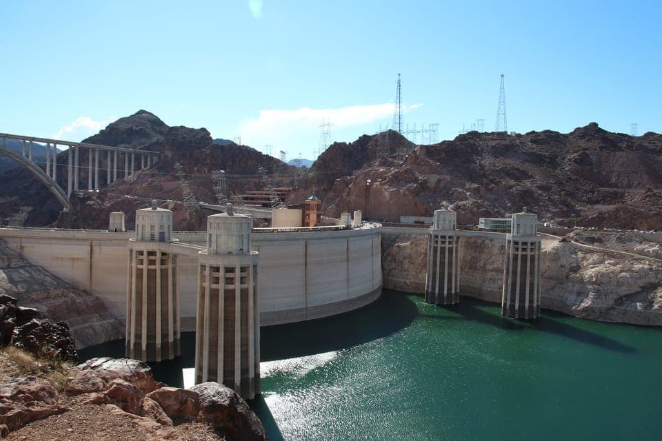 Private Hoover Dam w/ Optional Generator Tour Gallery Image 2