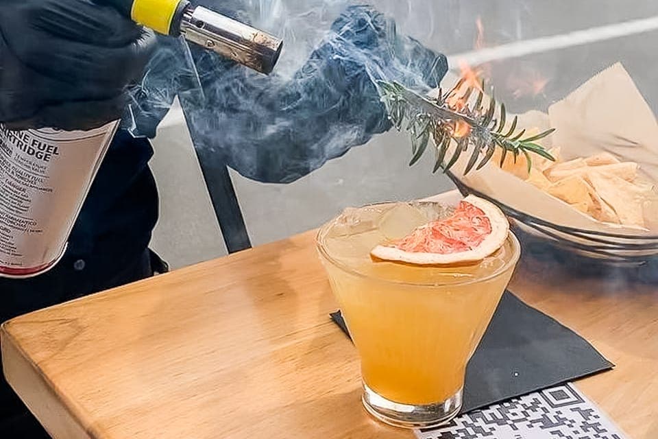 3-Hour Cocktail and History Walking Tour - Image 1
