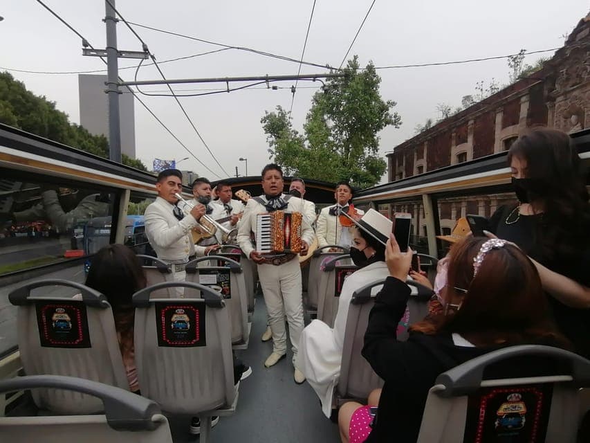Mariachi Night Tour in a Panoramic Bus Gallery Image 3