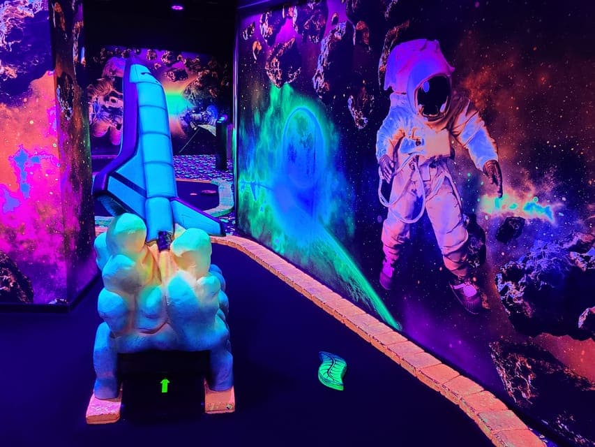 American Dream: Blacklight Mini Golf Entry Ticket - Image 6