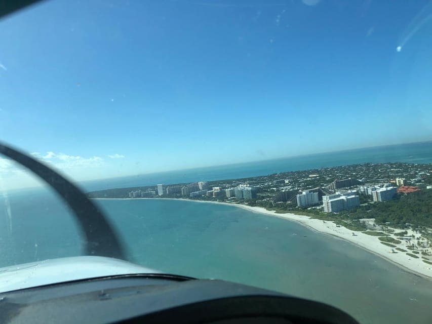 2. 60-Minute Airplane Flight Tour - Image 2