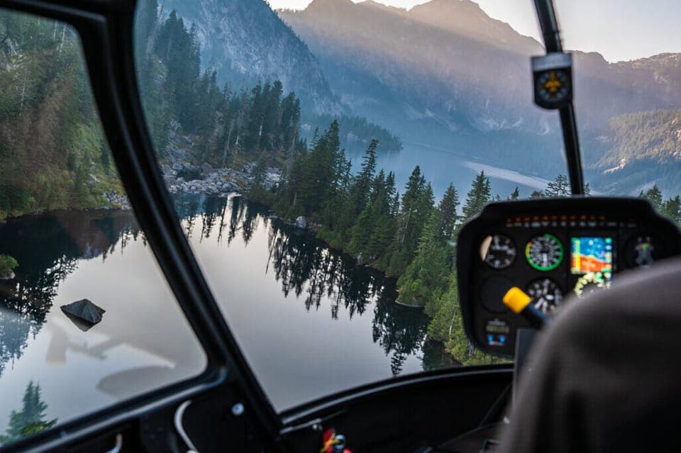 BC Backcountry Helicopter Tour Gallery Image 1