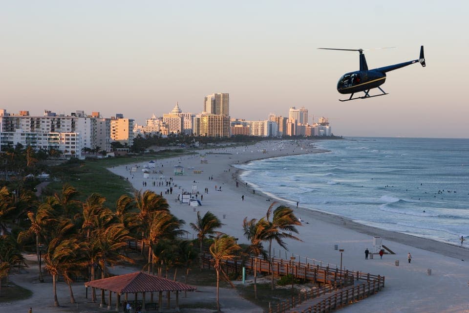 South Beach, Downtown & Islands Helicopter Tour Gallery Image 3