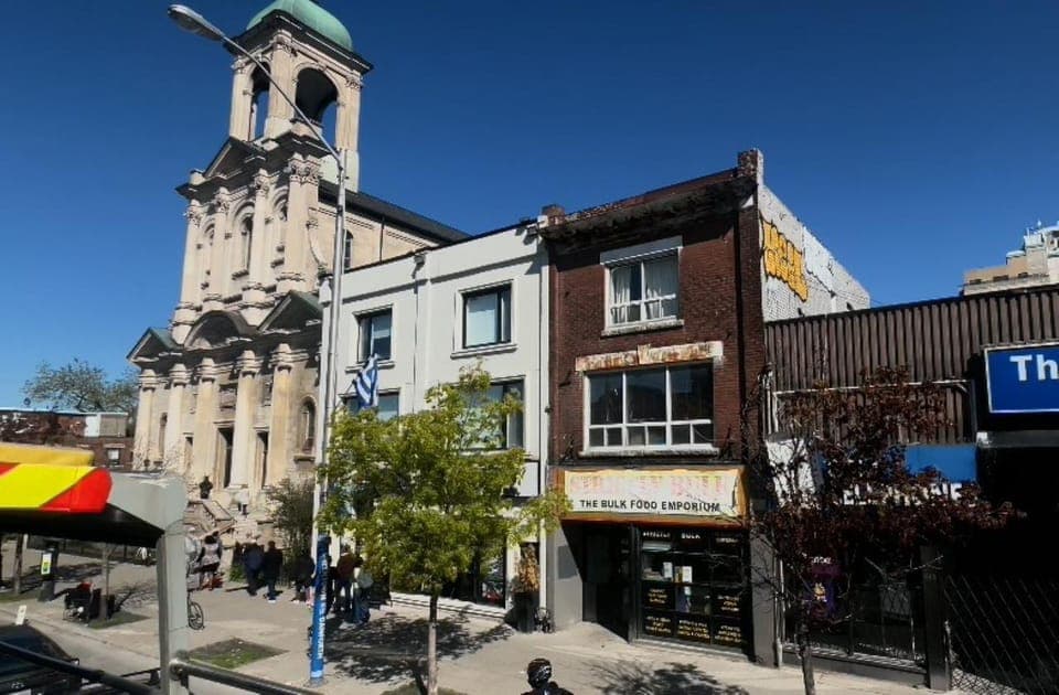 Toronto East Neighbourhoods Tour: Open Top Bus & Live Guide Gallery Image 3