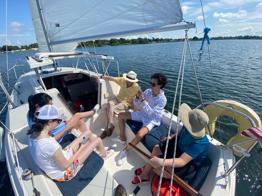 Sailing Tour with Certified Sailing Instructor - Image 1