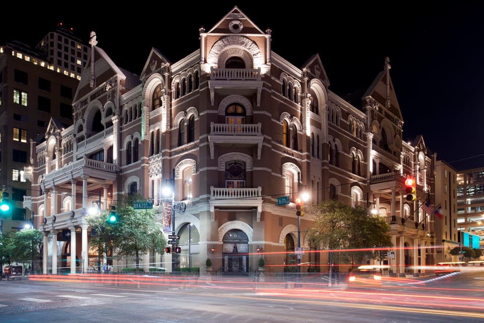 Haunted Pub Crawl Walking Tour Gallery Image 4