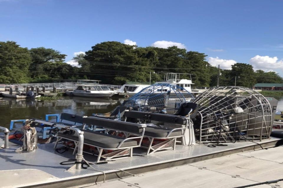 Airboat or Pontoon Boat Cruise with Transfers Gallery Image 2