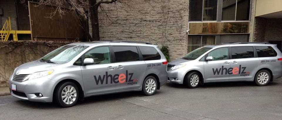 From Niagara Falls: Toronto Airport Private Transfer Gallery Image 2