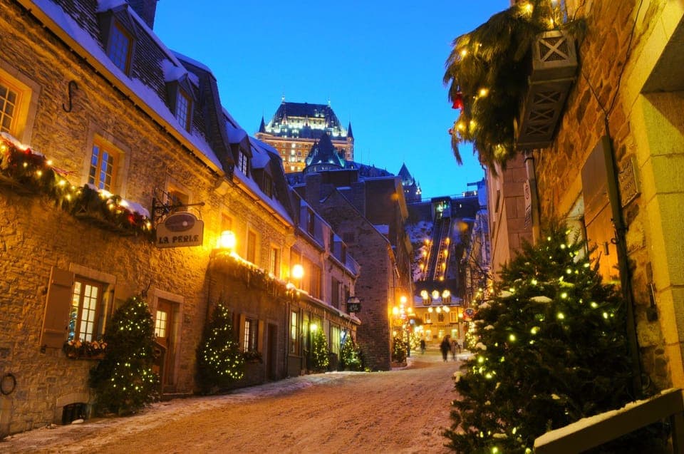 Winter Walking Tour in Old Quebec Gallery Image 4