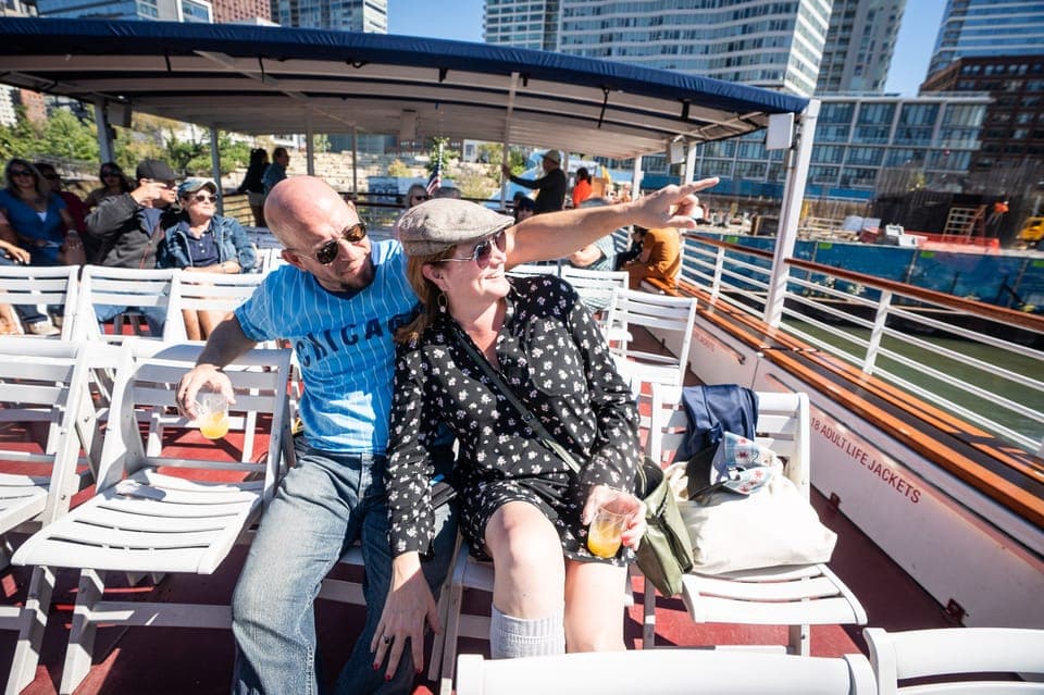 Architecture River Cruise Skip-the-Ticket Line Gallery Image 2