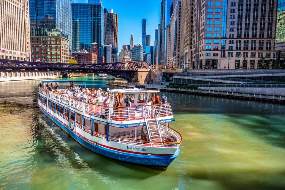 7. Architecture River Cruise Skip-the-Ticket Line - Image 7