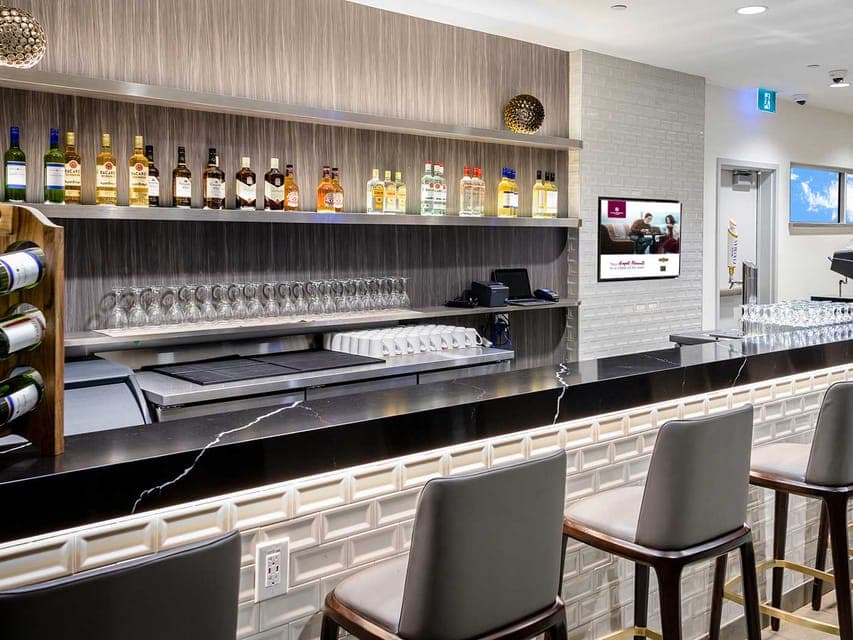Pearson Airport Plaza Premium Lounge Access Gallery Image 3