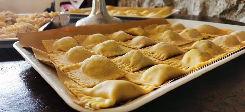 Pasta Masterclass & Wine Tour in the Vineyard Gallery Image 2