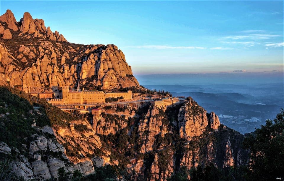 Montserrat Monastery, Easy Hike, Cable Car - Image 3