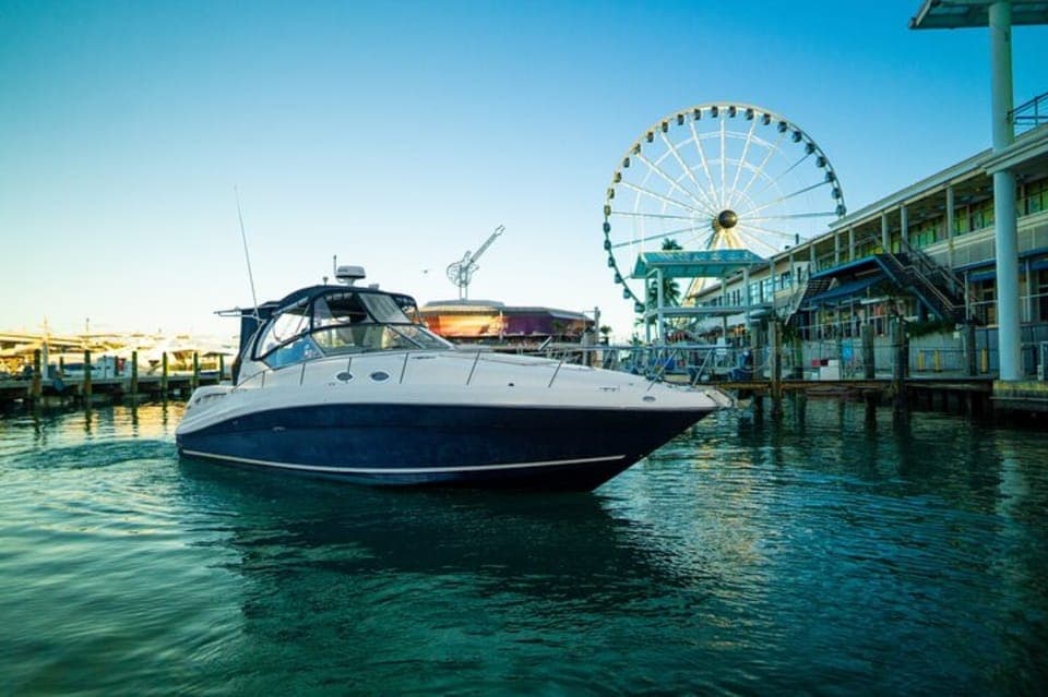 Private Yacht Cruise with Champagne - Image 5