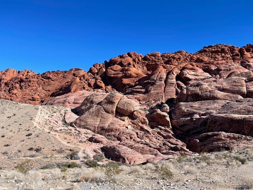 Red Rock Canyon Sign& Seven Magic Mountains Tour Gallery Image 3