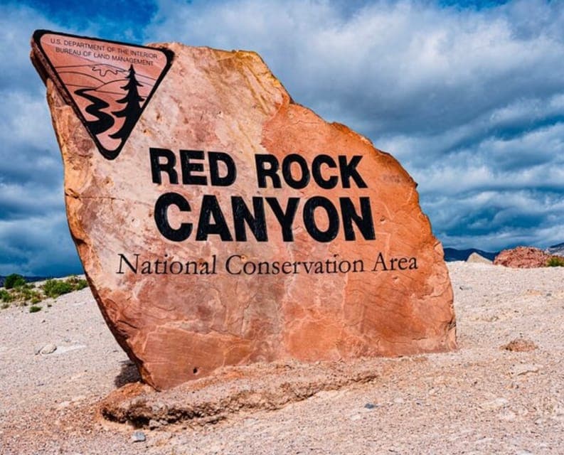 Red Rock Canyon Sign& Seven Magic Mountains Tour Gallery Image 1