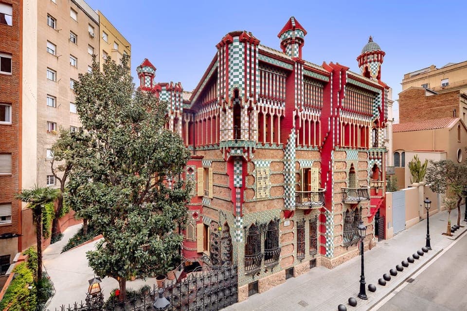 Gaudi's Casa Vicens Skip-the-Line Entrance Ticket Gallery Image 1