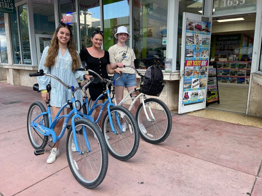 South Beach Bicycle Rental Gallery Image 2