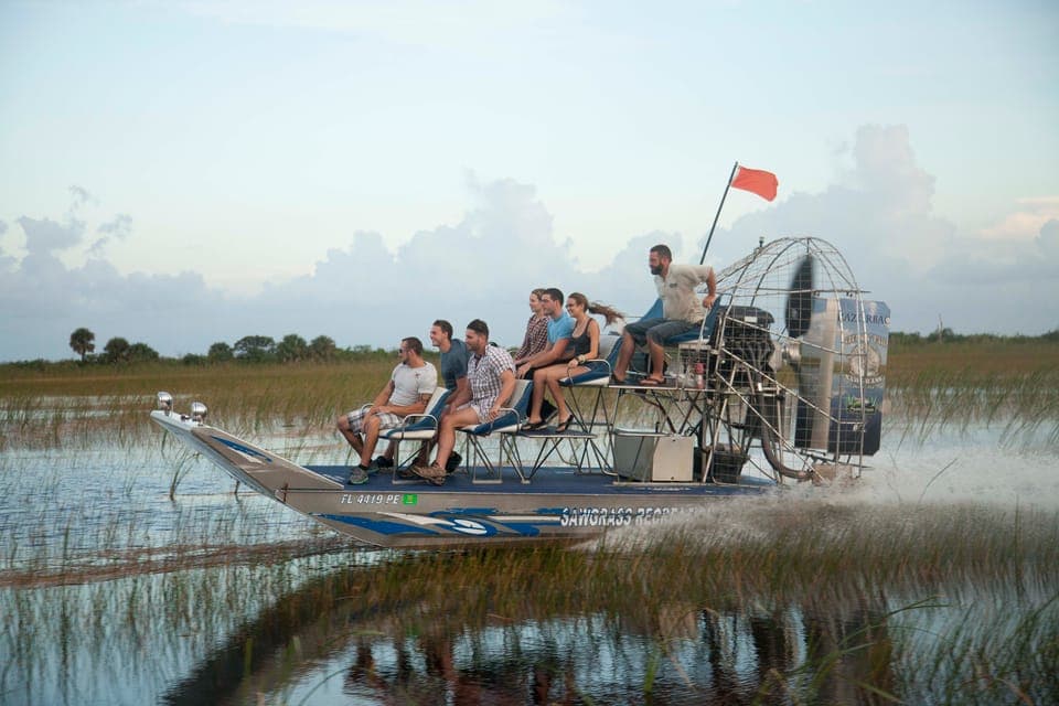 Sawgrass Park: Private 1-Hour Airboat Adventure Tour Gallery Image 3