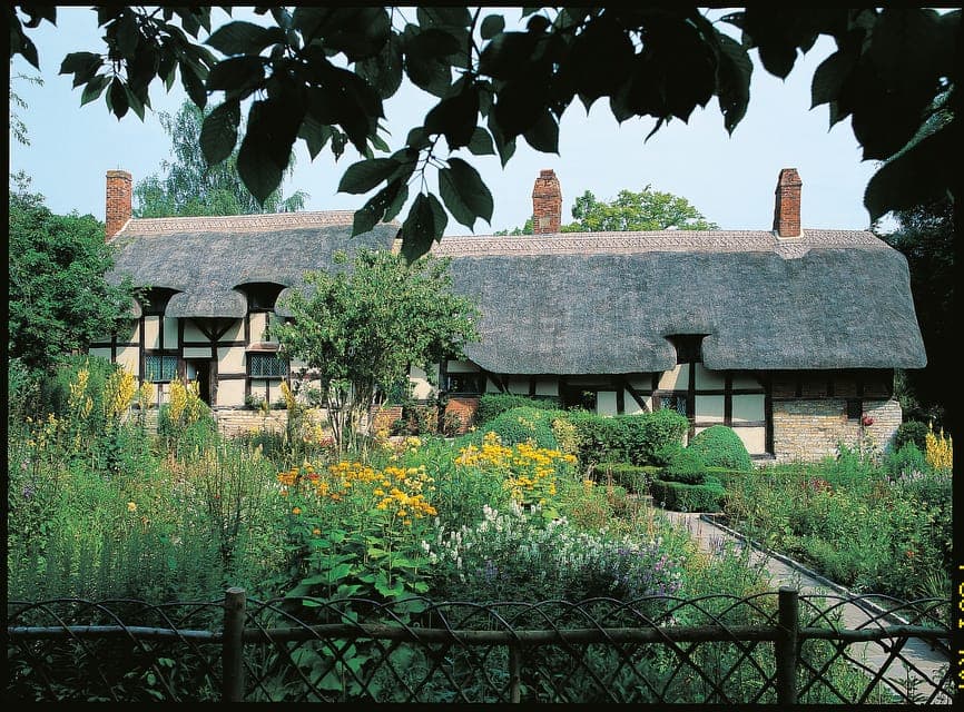 From Brighton: Stratford-upon-Avon & The Cotswolds Day Trip - Image 2
