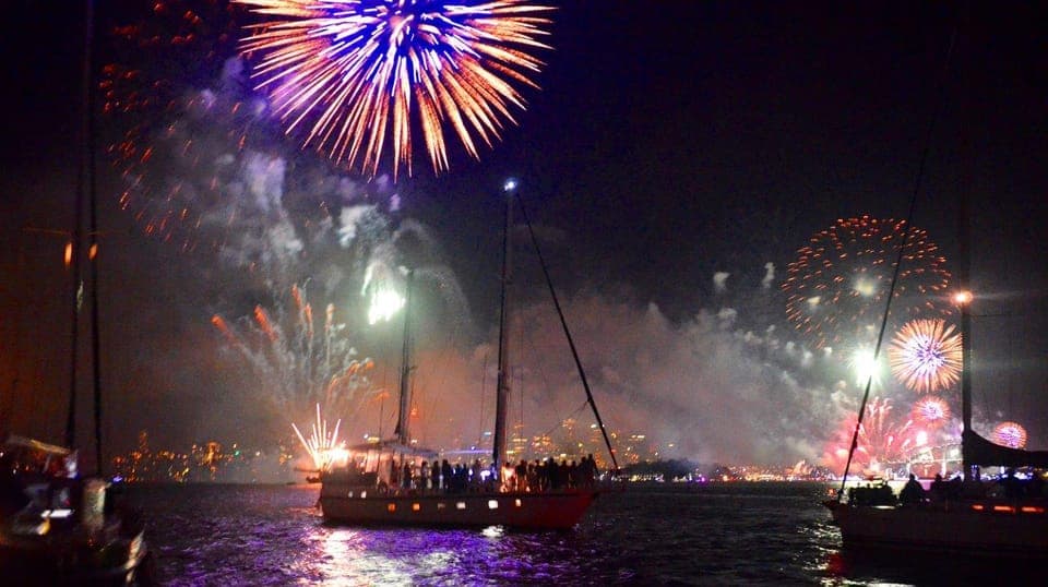 4th of July Fireworks Speedboat Viewing Cruise Gallery Image 1