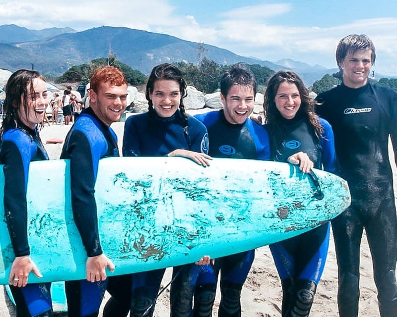 Surfing Lessons Gallery Image 2