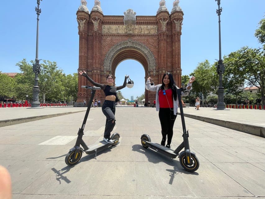 2-Hour e-Scooter Tour Gallery Image 1