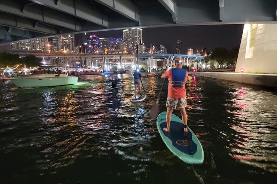 City Lights SUP or Kayak Night Tour - Image 7