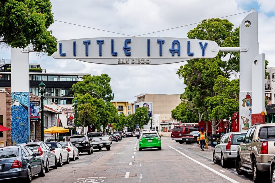 Little Italy Booze and Bites Tour Gallery Image 2