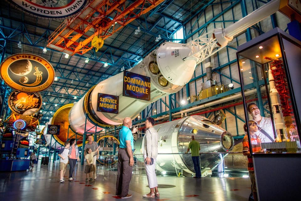 Kennedy Space Center: Chat with an Astronaut with Admission Gallery Image 2
