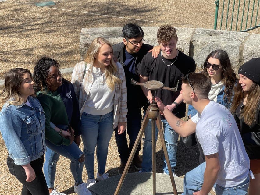 Revolutionary Founders & Patriots Walking Tour Gallery Image 2