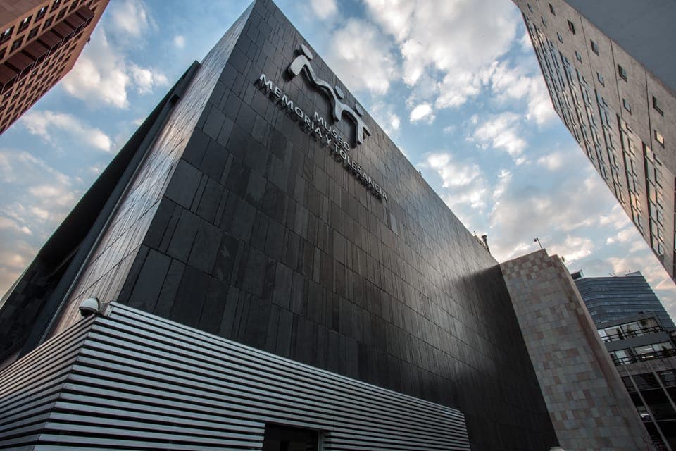 35. Ticket de entrada Museo Memoria y Tolerancia - Image 35