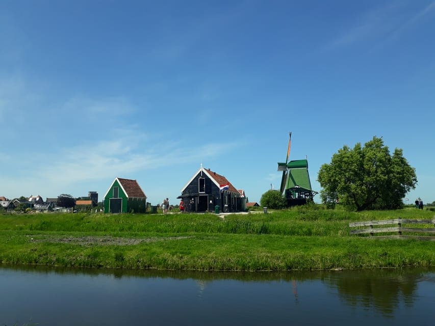 Zaanse Schans Windmills Private Tour Gallery Image 3
