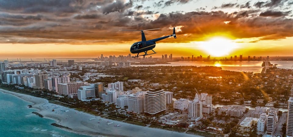 Private Luxury Helicopter Flight with Champagne Gallery Image 3