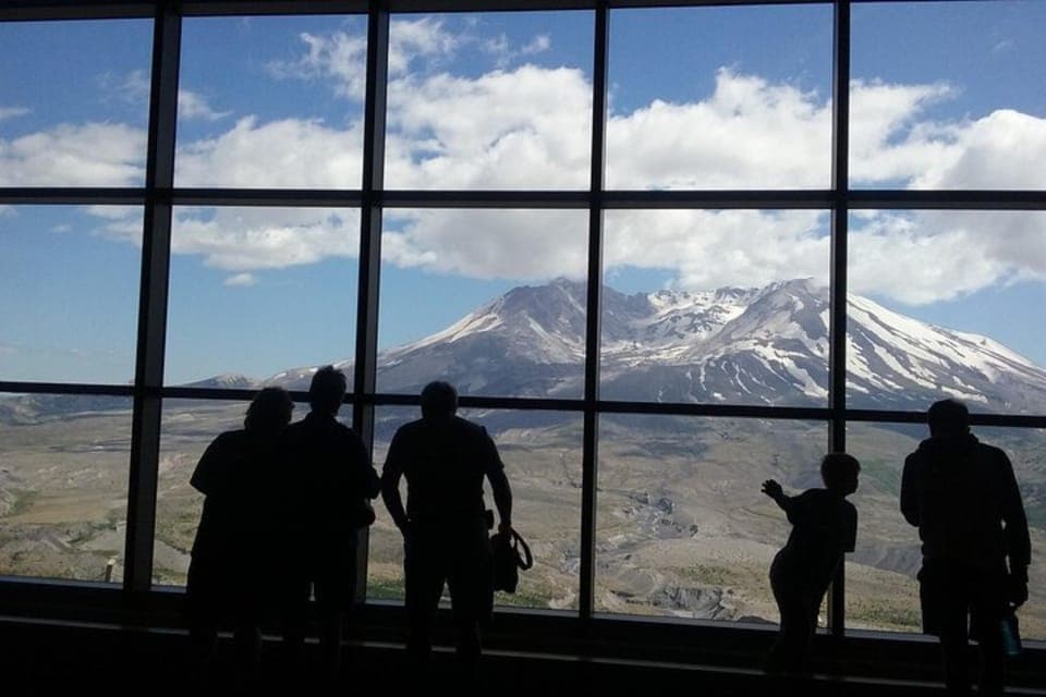 14. Mount Saint Helens Monument Private Day Trip - Image 14