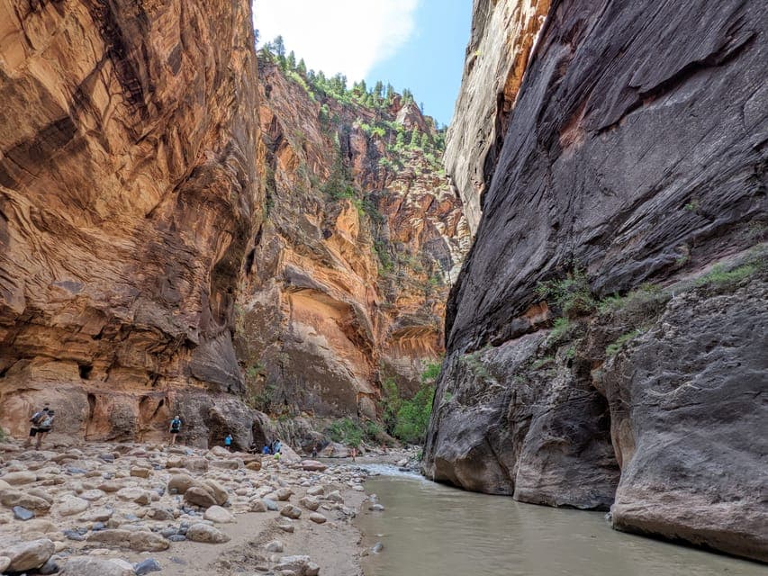 Zion National Park Small Group Adventure Gallery Image 2