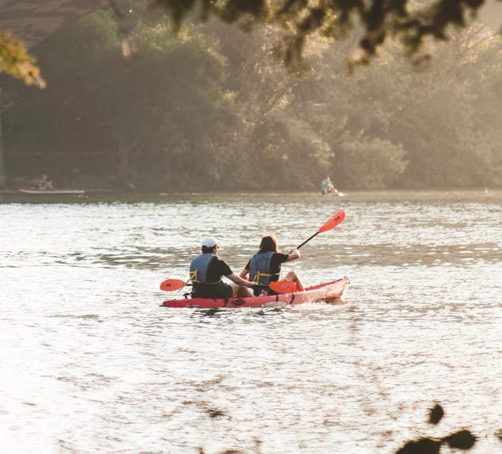 Single or Double Kayak Rental Gallery Image 2