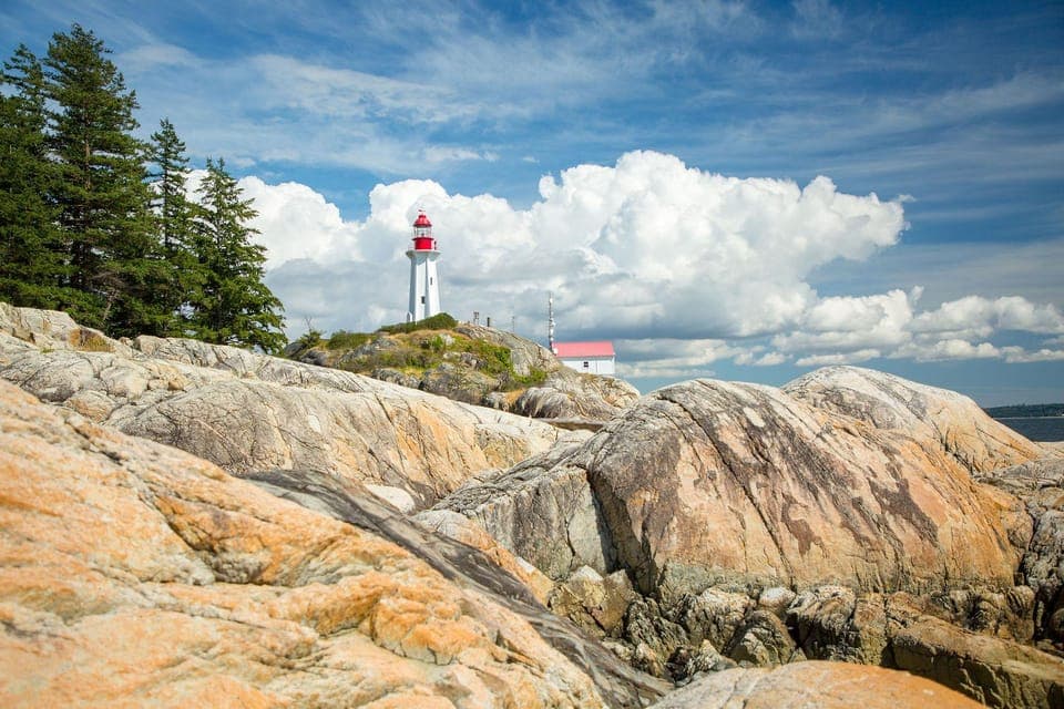 9. Lighthouse Park & Horseshoe Bay Hiking Tour - Image 9