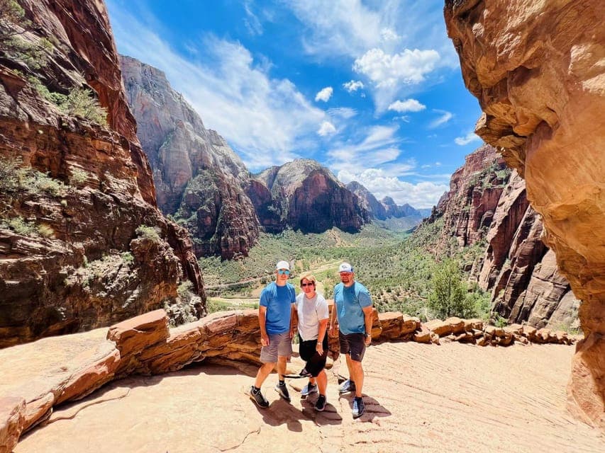 7. VIP Guided Photography & Hiking Tour of Zion NP - Image 7