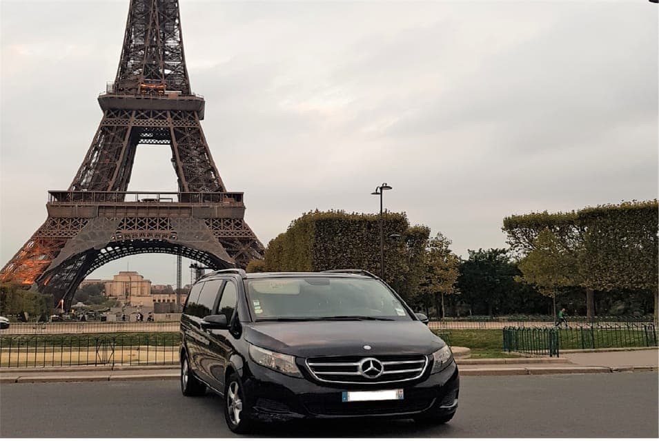 Private Transfer from CDG Airport to Paris - Image 1