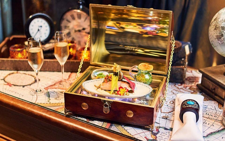 Cirque du Soleil JOYÀ Show Ticket Gallery Image 4