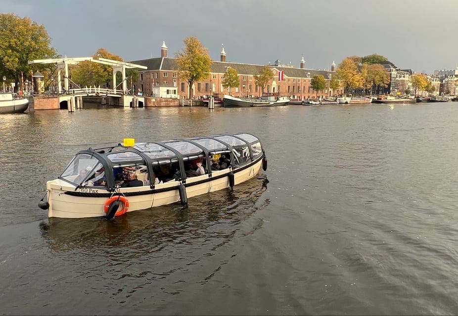 Red-Light District Pub Crawl and Booze Boat Tour Gallery Image 4