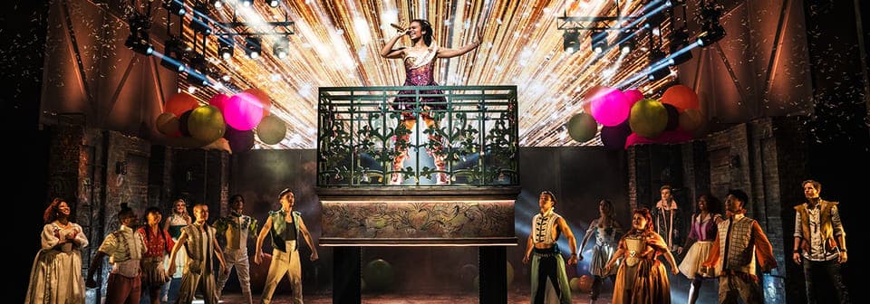 & Juliet the Musical on Broadway Gallery Image 2