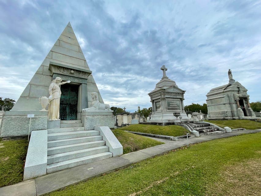 Millionaire’s Tombs of Metairie Cemetery Tour Gallery Image 4