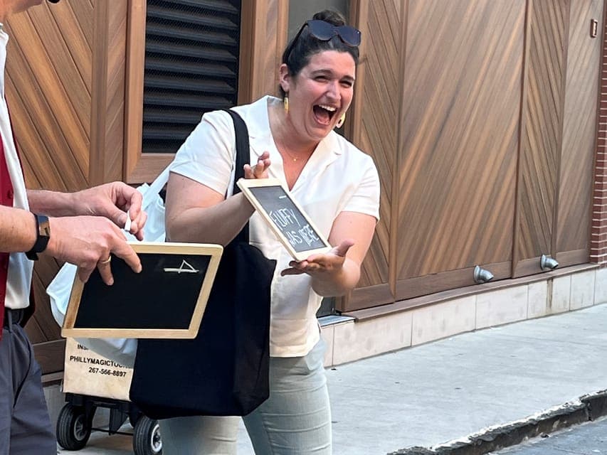 Comedy Magic Walking Tour with a Guide Gallery Image 3